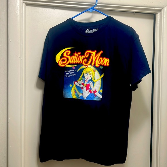 Sailor moon 🌕 🌕 shirt - Picture 1 of 3